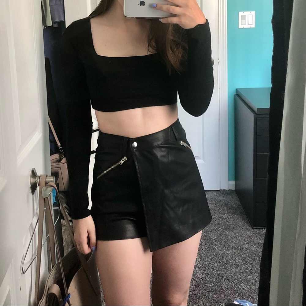 UNIF Bab Leather Skort
